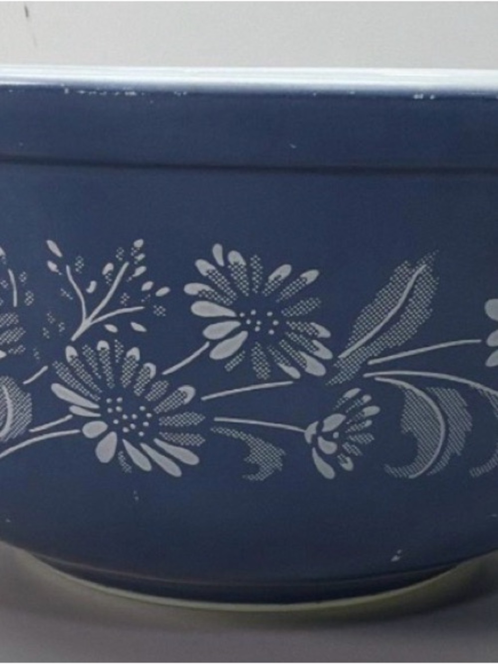 Pyrex Vintage Colonial Mist Mixing Bowl 403